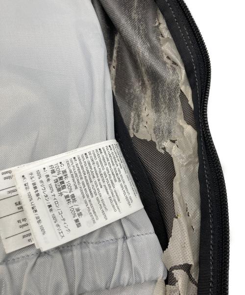 ARC'TERYX（アークテリクス）ARC'TERYX (アークテリクス) BEAMS BOY (ビームスボーイ) MANTIS 26 リュック グレー×ブラックの古着・服飾アイテム