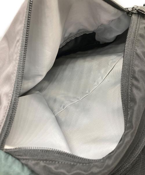 ARC'TERYX（アークテリクス）ARC'TERYX (アークテリクス) BEAMS BOY (ビームスボーイ) MANTIS 26 リュック グレー×ブラックの古着・服飾アイテム