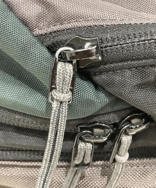 ARC'TERYX（アークテリクス）ARC'TERYX (アークテリクス) BEAMS BOY (ビームスボーイ) MANTIS 26 リュック グレー×ブラックの古着・服飾アイテム