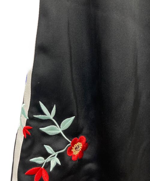 adidas（アディダス）adidas (アディダス) Graphics Floral Firebird Track Pants ブラック サイズ:Lの古着・服飾アイテム