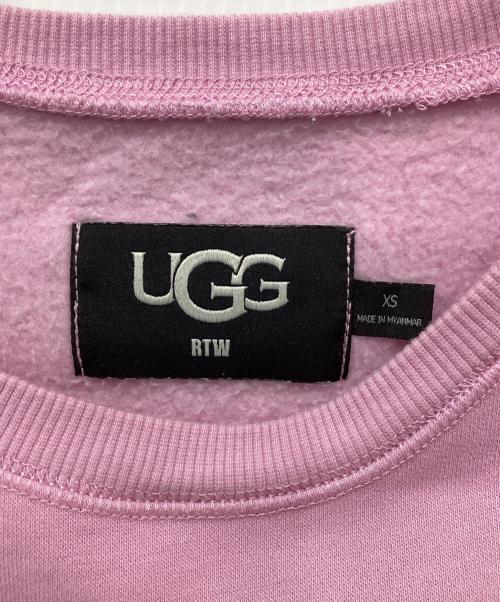 UGG（アグ）UGG (アグ) Madeline Fuzzy Logo Crewneck ピンク サイズ:XSの古着・服飾アイテム