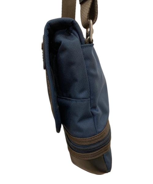 TUMI（トゥミ）TUMI (トゥミ) ショルダーバッグ ネイビーの古着・服飾アイテム