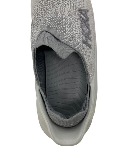 HOKAONEONE（ホカオネオネ）HOKAONEONE (ホカオネオネ) RESTORE TC グレー サイズ:26の古着・服飾アイテム