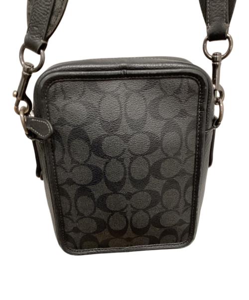 COACH（コーチ）COACH (コーチ) サリバン クロスボディ シグネチャー キャンバス ブラックの古着・服飾アイテム