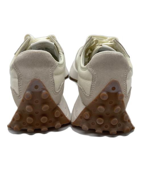 NEW BALANCE（ニューバランス）NEW BALANCE (ニューバランス) ローカットスニーカー/327 アイボリー サイズ:23ｃｍの古着・服飾アイテム