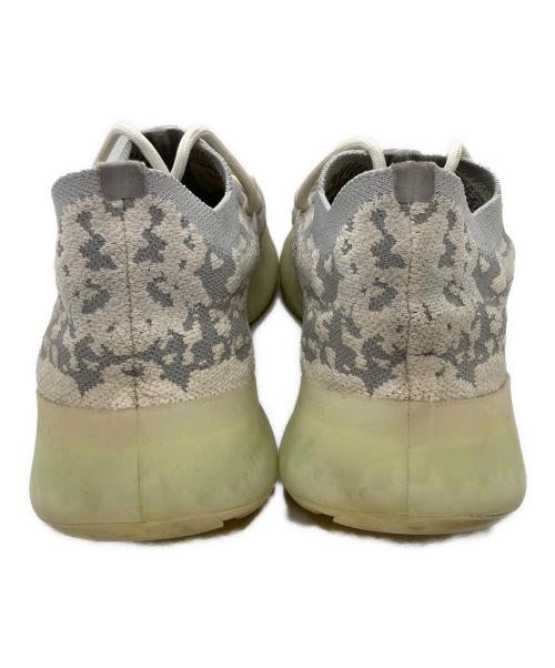 adidas（アディダス）adidas (アディダス) YEEZY BOOST 380 グレー サイズ:27cmの古着・服飾アイテム
