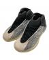 adidas（アディダス）の古着「YEEZY Quantum」｜グレー