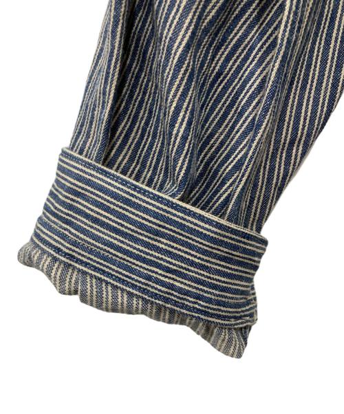 45R（フォーティファイブ・アール）45R (フォーティファイブ・アール) インドカディシャツデニムのタックブラウス ベージュ×ブルー サイズ:2の古着・服飾アイテム