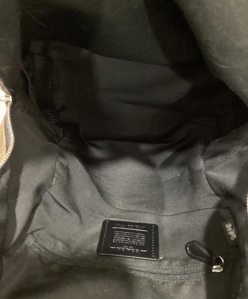 COACH（コーチ）COACH (コーチ) シグネーチャーリュック ベージュの古着・服飾アイテム