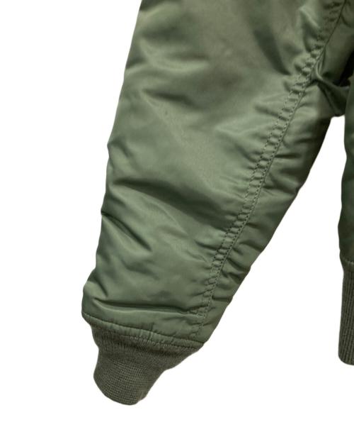 AVIREX（アヴィレックス）AVIREX (アヴィレックス) MA-1ジャケット カーキ サイズ:Mの古着・服飾アイテム