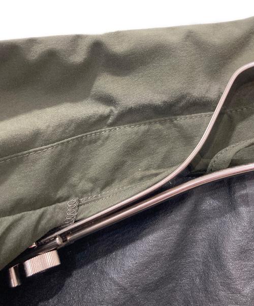 DESCENTE PAUSE（デサントポーズ）DESCENTE PAUSE (デサントポーズ) Seamtaped Jacket カーキ サイズ:Lの古着・服飾アイテム