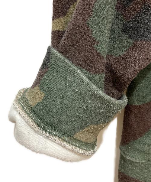 AVIREX（アヴィレックス）AVIREX (アヴィレックス) PILE CAMO ZIP UP HOODIE オリーブ サイズ:Mの古着・服飾アイテム