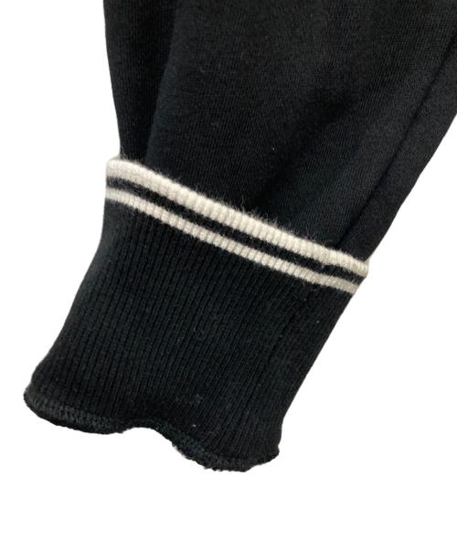 FRED PERRY（フレッドペリー）FRED PERRY (フレッドペリー) クルーネックスウェット ブラック サイズ:Sの古着・服飾アイテム