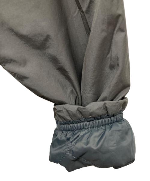 10YC（テンワイシー）10YC (テンワイシー) ノーカーラー中綿ジャケット グレー サイズ:Lの古着・服飾アイテム