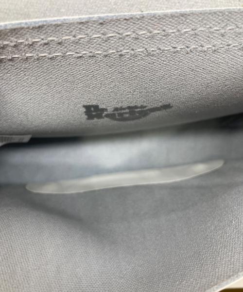 Dr.Martens（ドクターマーチン）Dr.Martens (ドクターマーチン) ショルダーバッグ ホワイトの古着・服飾アイテム