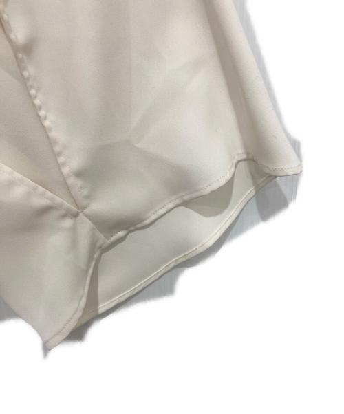 Noble（ノーブル）Noble (ノーブル) スリットスリーブブラウス ホワイト サイズ:FREEの古着・服飾アイテム