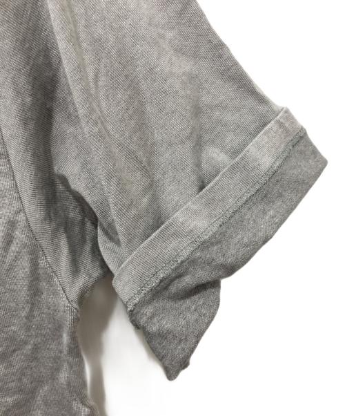 FRAMeWORK（フレームワーク）FRAMeWORK (フレームワーク) VネックフットボールTEE グレー サイズ:FREEの古着・服飾アイテム