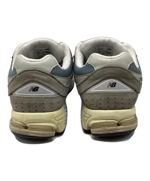 NEW BALANCE（ニューバランス）NEW BALANCE (ニューバランス) ローカットスニーカー/M2002RNA グレー サイズ:27cmの古着・服飾アイテム