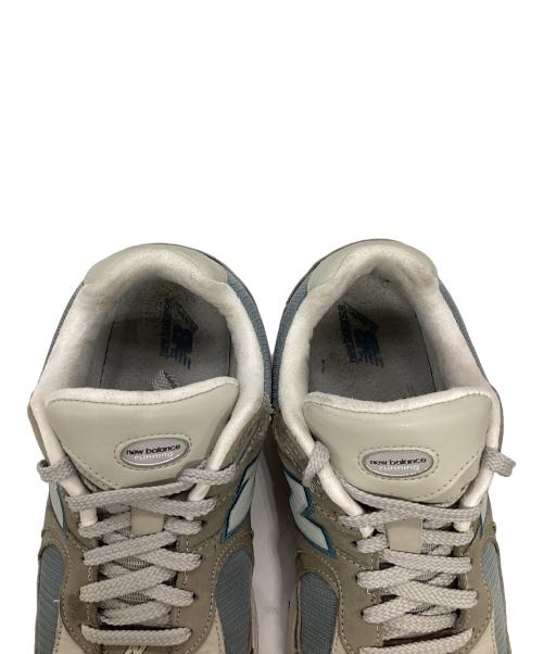 NEW BALANCE（ニューバランス）NEW BALANCE (ニューバランス) ローカットスニーカー/M2002RNA グレー サイズ:27cmの古着・服飾アイテム