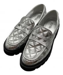 MICHAEL KORS（マイケル・コース）の古着「スタッズメタリックローファー」｜シルバー