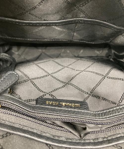 MICHAEL KORS（マイケル・コース）MICHAEL KORS (マイケル・コース) スタッズリュック ブラックの古着・服飾アイテム