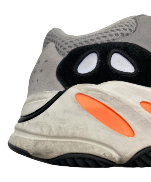 adidas（アディダス）adidas (アディダス) YEEZY Boost 700 グレー サイズ:26.5cmの古着・服飾アイテム