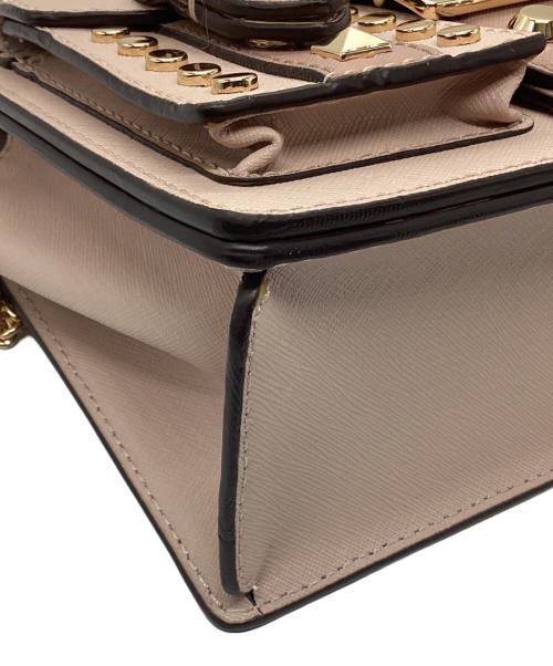 MICHAEL KORS（マイケル・コース）MICHAEL KORS (マイケル・コース) スタッズチェーンショルダーバッグ ピンクの古着・服飾アイテム