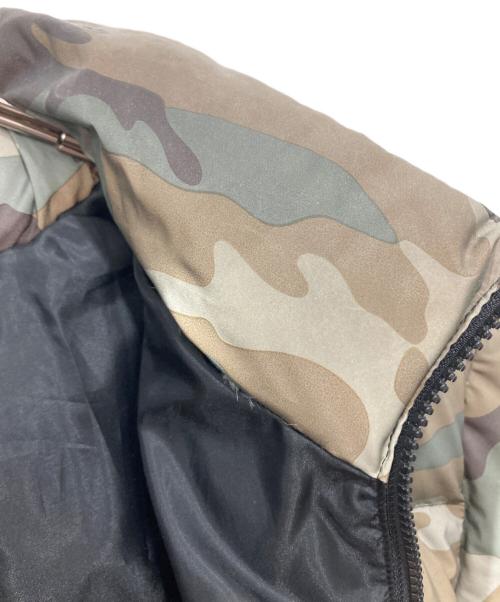 SUPREME（シュプリーム）SUPREME (シュプリーム) Reflective Camo Down Jacket カーキ サイズ:Mの古着・服飾アイテム