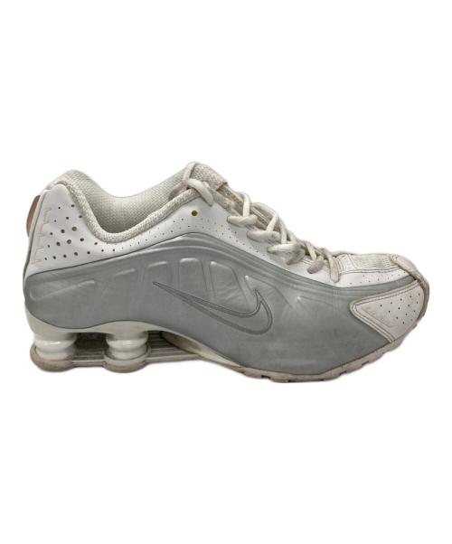 NIKE（ナイキ）NIKE (ナイキ) SHOX R4/ショックス R4 ホワイト サイズ:25.5cmの古着・服飾アイテム