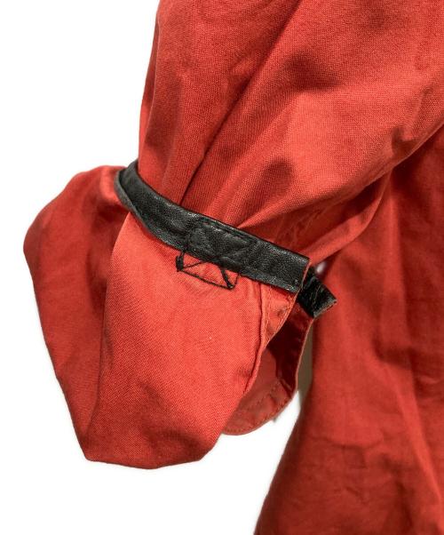 BEDWIN &THE HEARTBREAKERS（ベドウィンアンドザ ハートブレイカーズ）BEDWIN &THE HEARTBREAKERS (ベドウィンアンドザ ハートブレイカーズ) ミリタリーコート レッド サイズ:2の古着・服飾アイテム