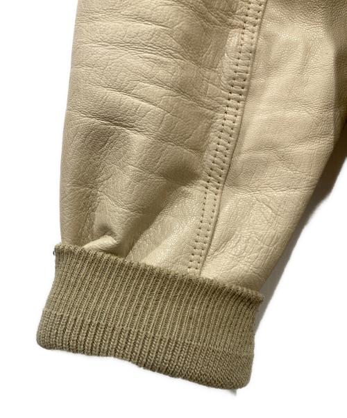 AVIREX（アヴィレックス）AVIREX (アヴィレックス) 40th ANNIV LEATHER MA-1 アイボリー サイズ:Lの古着・服飾アイテム