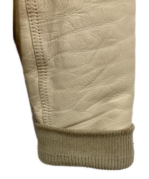AVIREX（アヴィレックス）AVIREX (アヴィレックス) 40th ANNIV LEATHER MA-1 アイボリー サイズ:Lの古着・服飾アイテム