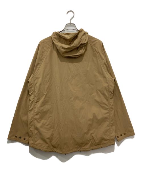 Barbour（バブアー）Barbour (バブアー) ナイロンフィールドパーカ ベージュ サイズ:XL 未使用品の古着・服飾アイテム