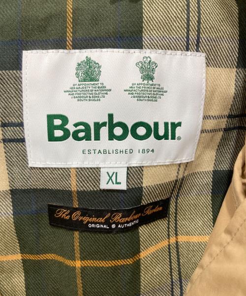 Barbour（バブアー）Barbour (バブアー) ナイロンフィールドパーカ ベージュ サイズ:XL 未使用品の古着・服飾アイテム