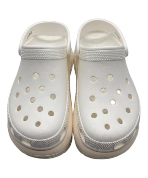 crocs（クロックス）crocs (クロックス) メガクラッシュ ホワイト サイズ:5の古着・服飾アイテム