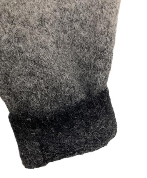 PAUL SMITH（ポールスミス）PAUL SMITH (ポールスミス) グラデーションニット グレー×ブラック サイズ:Mの古着・服飾アイテム