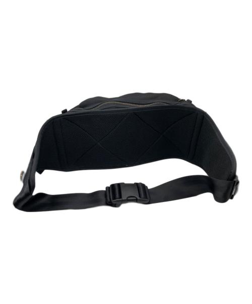 PORTER（ポーター）PORTER (ポーター) ボディーバッグ ブラックの古着・服飾アイテム