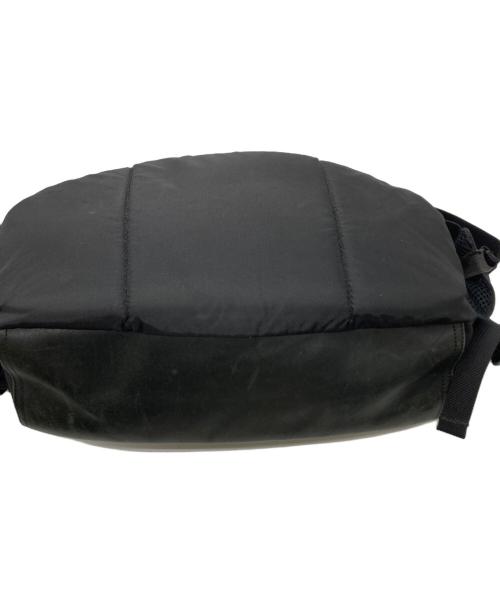 SUPREME（シュプリーム）SUPREME (シュプリーム) ボディーバッグ ブラックの古着・服飾アイテム