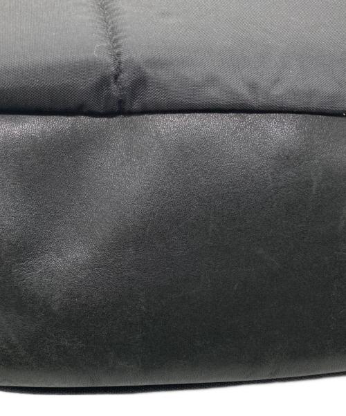 SUPREME（シュプリーム）SUPREME (シュプリーム) ボディーバッグ ブラックの古着・服飾アイテム