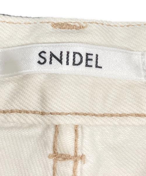 Snidel（スナイデル）Snidel (スナイデル) コクーンディティールデニムパンツ ホワイトの古着・服飾アイテム