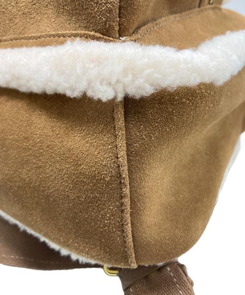 UGG（アグ）UGG (アグ) DANNIE BACKPACK SHEEPSKIN ブラウンの古着・服飾アイテム