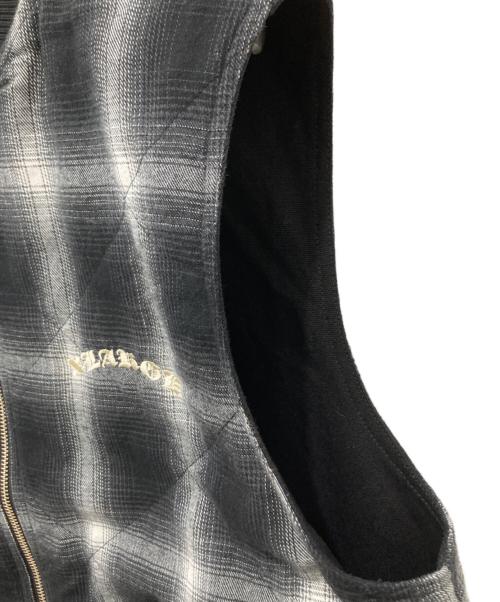 X-LARGE（エクストララージ）X-LARGE (エクストララージ) OMBRE PLAID REVERSIBLE VEST ブラック サイズ:Lの古着・服飾アイテム