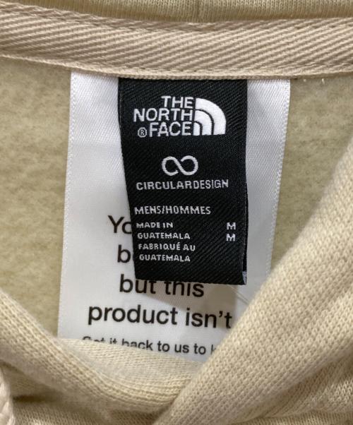 THE NORTH FACE（ザ ノース フェイス）THE NORTH FACE (ザ ノース フェイス) パーカー ベージュ サイズ:M 未使用品の古着・服飾アイテム