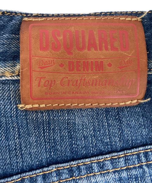 DSQUARED2（ディースクエアード）DSQUARED2 (ディースクエアード) KENNY TWIST ペイント加工 デニムパンツ インディゴ サイズ:44の古着・服飾アイテム
