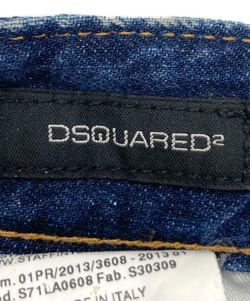 DSQUARED2（ディースクエアード）DSQUARED2 (ディースクエアード) KENNY TWIST ペイント加工 デニムパンツ インディゴ サイズ:44の古着・服飾アイテム