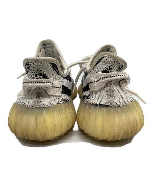 adidas（アディダス）adidas (アディダス) ローカットスニーカー ホワイト サイズ:	SIZE 25.5cmの古着・服飾アイテム