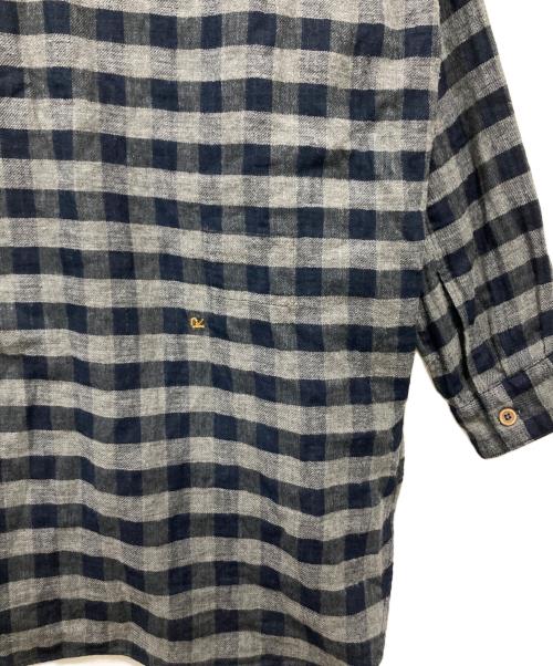 45R（フォーティファイブ・アール）45R (フォーティファイブ・アール) ふわふわ二重織の908スタンドグランパプルシャツ グレー サイズ:2の古着・服飾アイテム