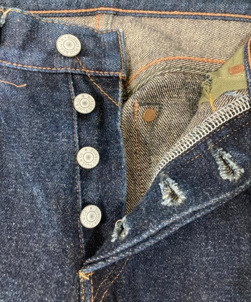 BURGUS PLUS（バーガスプラス）BURGUS PLUS (バーガスプラス) デニムパンツ インディゴ サイズ:31の古着・服飾アイテム