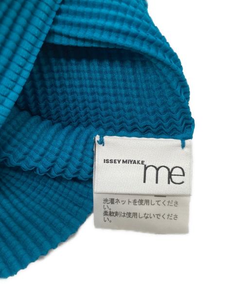 ISSEY MIYAKE me（イッセイ ミヤケ ミー）ISSEY MIYAKE me (イッセイ ミヤケ ミー) プリーツカットソー ブルー サイズ:FREEの古着・服飾アイテム