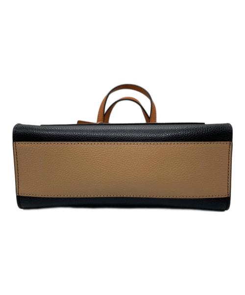 MARC JACOBS（マークジェイコブズ）MARC JACOBS (マークジェイコブズ) SMOKED ALMOND MULTI ベージュ×ブラックの古着・服飾アイテム